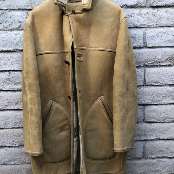 Vintage shearling sheepskin leather coat - Picture 2 of 8